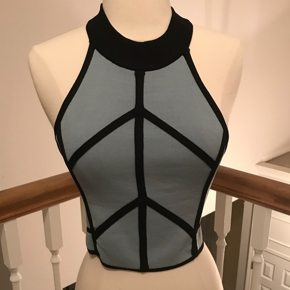 J.O.A Los Angeles Crop top